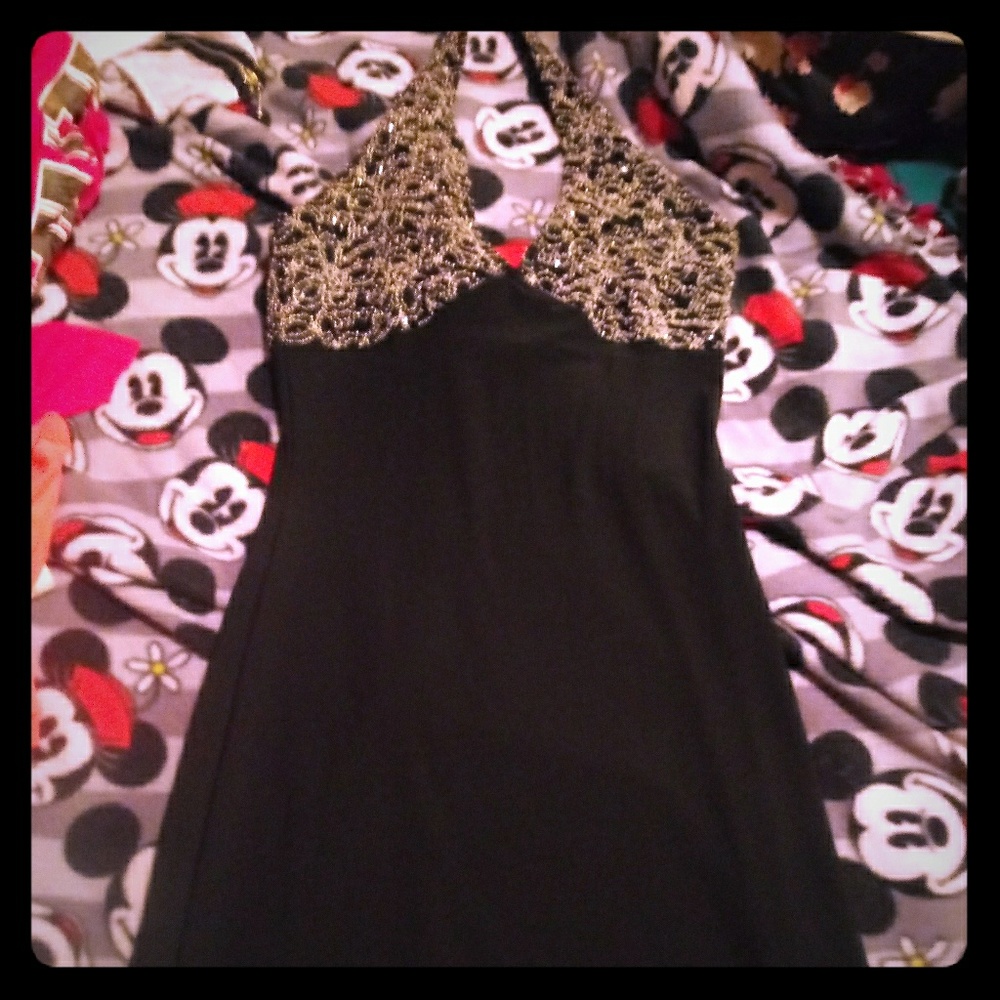 Beautiful long evening gown/dress